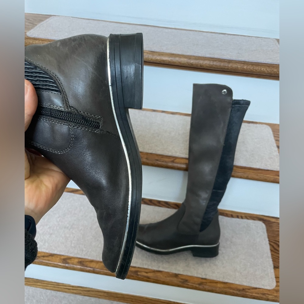 Caprice Stylish Black and Brown Boots - Picture 4 of 17